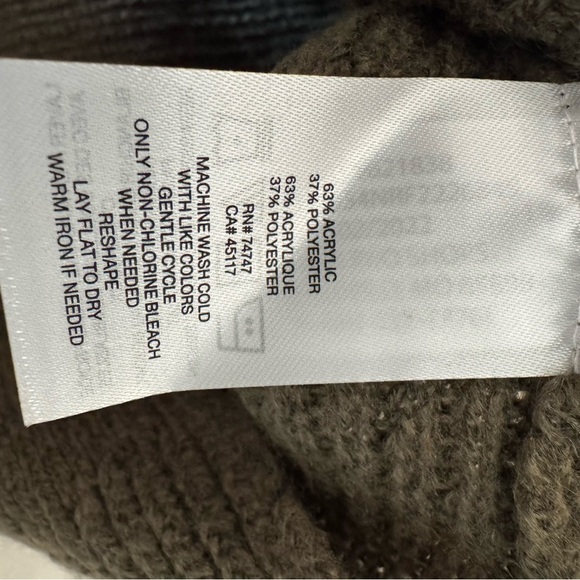 Natural reflections v neck dark green ribbed sweater size large like new - Picture 5 of 5